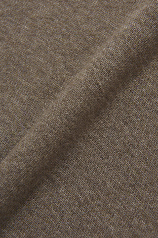 Oscar Jacobson Valter Roundneck