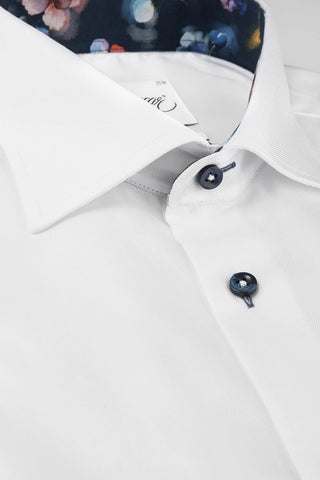 Oscar of Sweden White Regular Fit Shirt With Contrast Details